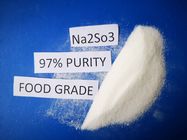 Cas No 7757 83 7 โซเดียมซัลเฟตอาหารเกรด Na2SO3 ความบริสุทธิ์ 97% สำหรับอุตสาหกรรมยา